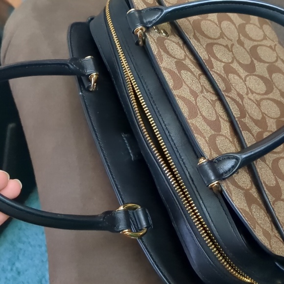 Coach Signature Canvas Bag - Picture 7 of 14